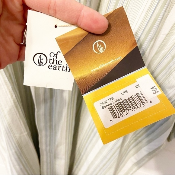 NWTs of the earth | 100% Organic Cotton Senna Strip Button Down Size 2X - Picture 6 of 8